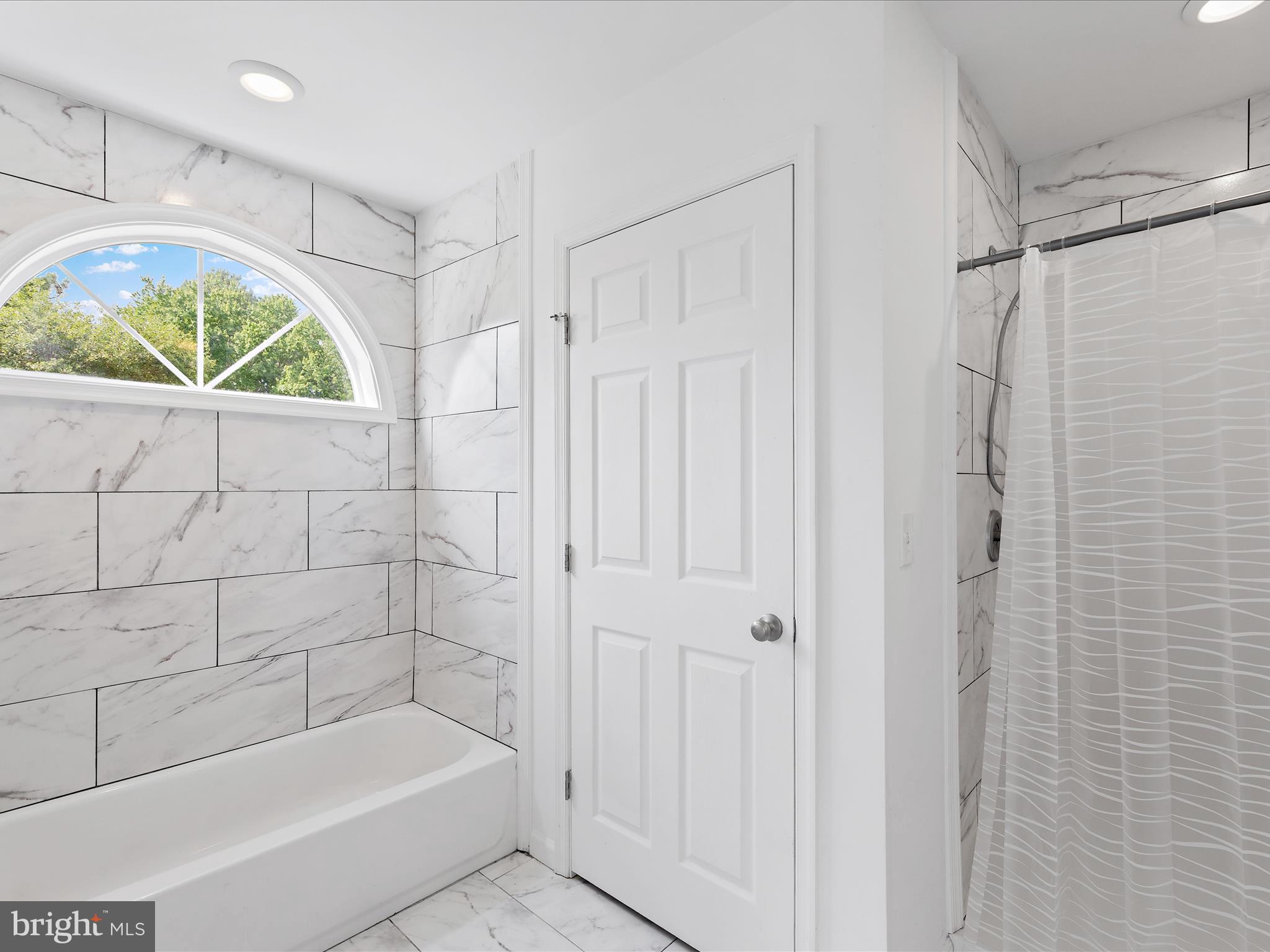 38368 Whaleys Road Delmar, DE 19940 - Photo 17 of 26 Primary Bath with Dual Walk-in Closets