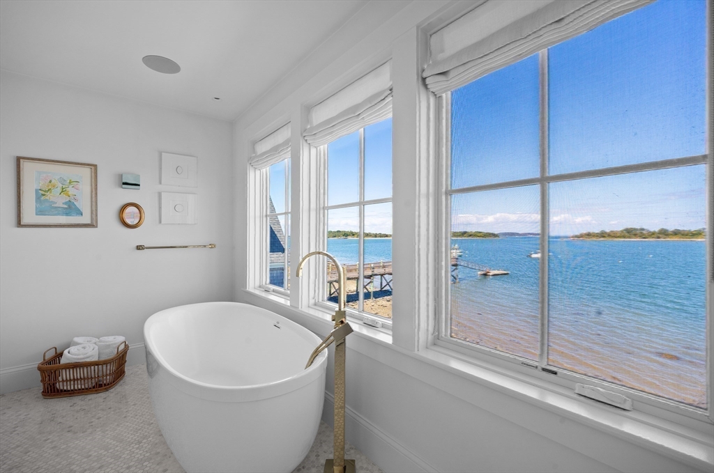 93 Kimball Beach Road Hingham, MA 02043 - Photo 14 of 35