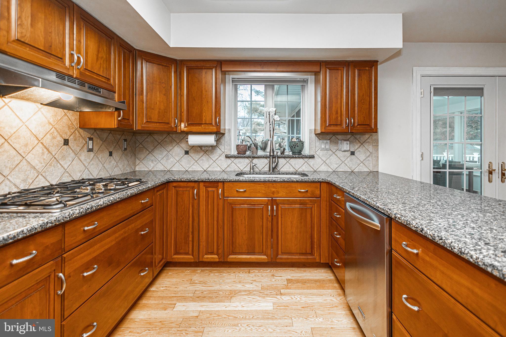 649 Teich Drive Yardley, PA 19067 - Photo 16 of 63 Gas Cooktop.