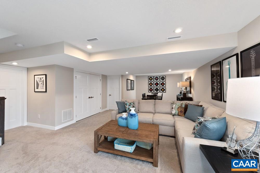 112 Island Hl Road Palmyra, VA 22963 - Photo 10 of 12 Gallery Image 10