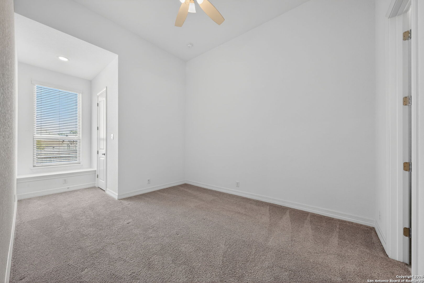 28640 Bull Gate Boerne, TX 78015 - Photo 32 of 40 an empty room with a empty space and a window