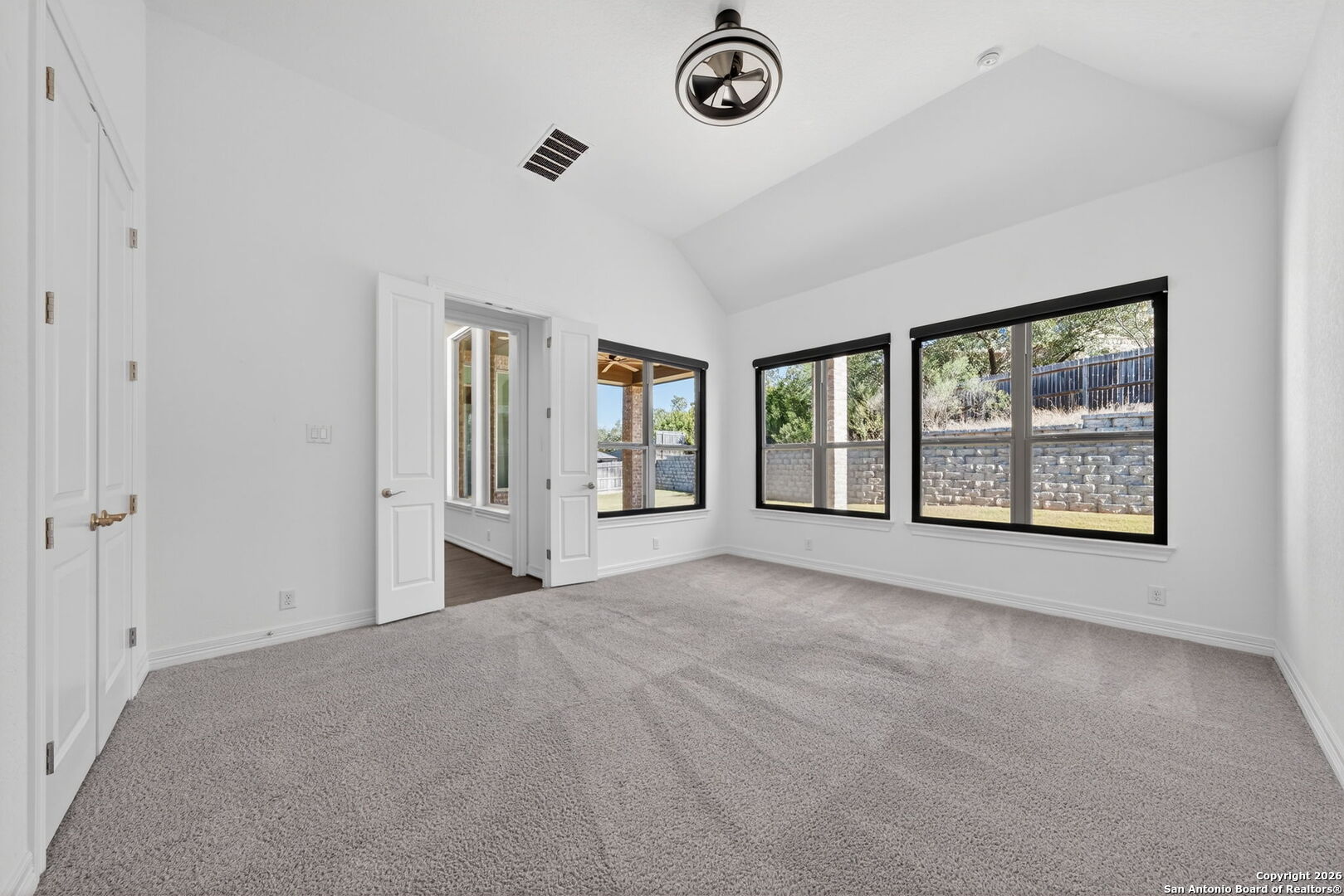 28640 Bull Gate Boerne, TX 78015 - Photo 34 of 40 a view of an empty room with a window