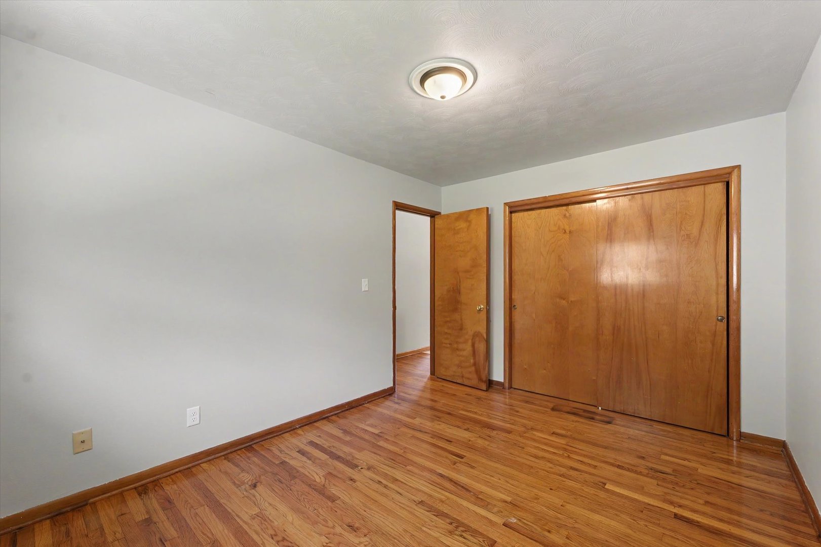 2409 West John Street Champaign, IL 61821 - Photo 17 of 25