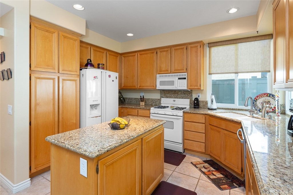 20 Wayfaire Rancho Santa Margarita, CA 92688 - Photo 11 of 43