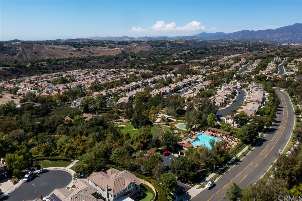 20 Wayfaire Rancho Santa Margarita, CA 92688 - Photo 37 of 43