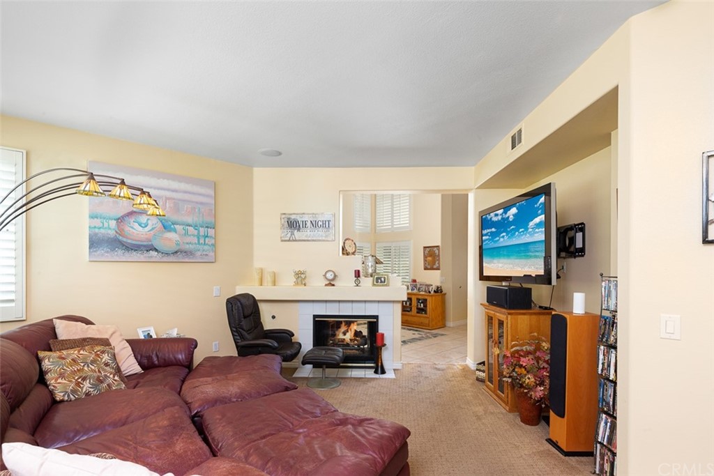 20 Wayfaire Rancho Santa Margarita, CA 92688 - Photo 9 of 43