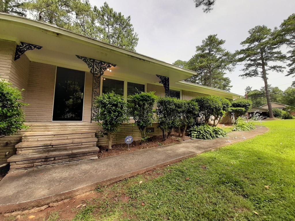 621 Rowland Road Stone Mountain, GA 30083 - Photo 1 of 1 Gallery Image 1