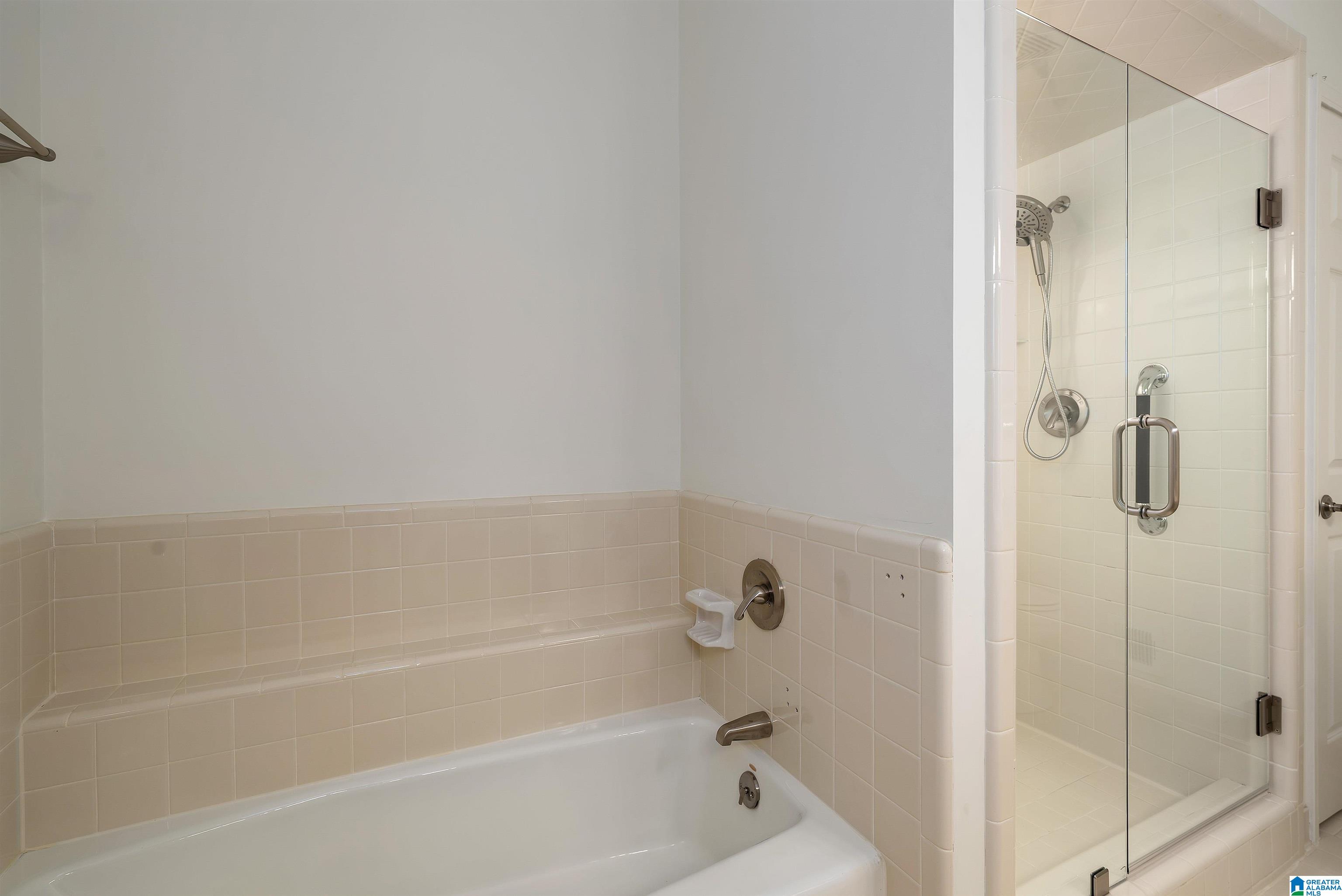 2317 Timber Ridge Circle Birmingham, AL 35243 - Photo 15 of 24 Gallery Image 15