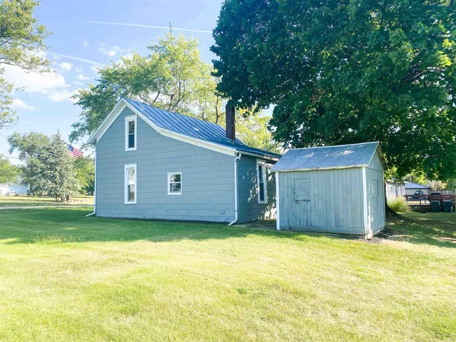 $89,900 | 607 North Portland Street, Ridgeville, IN 47380