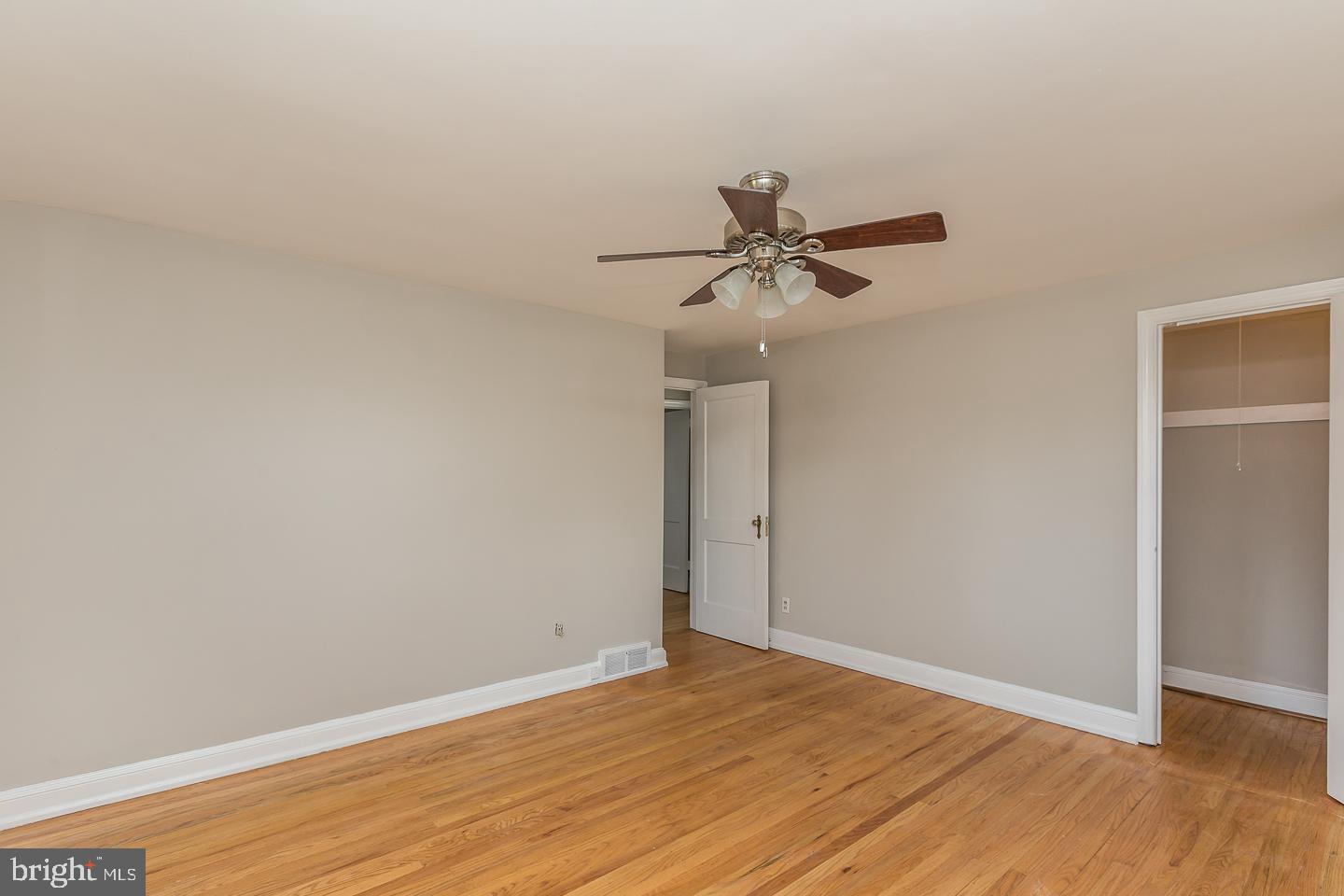 806 Earlington Road Havertown, PA 19083 - Photo 12 of 33