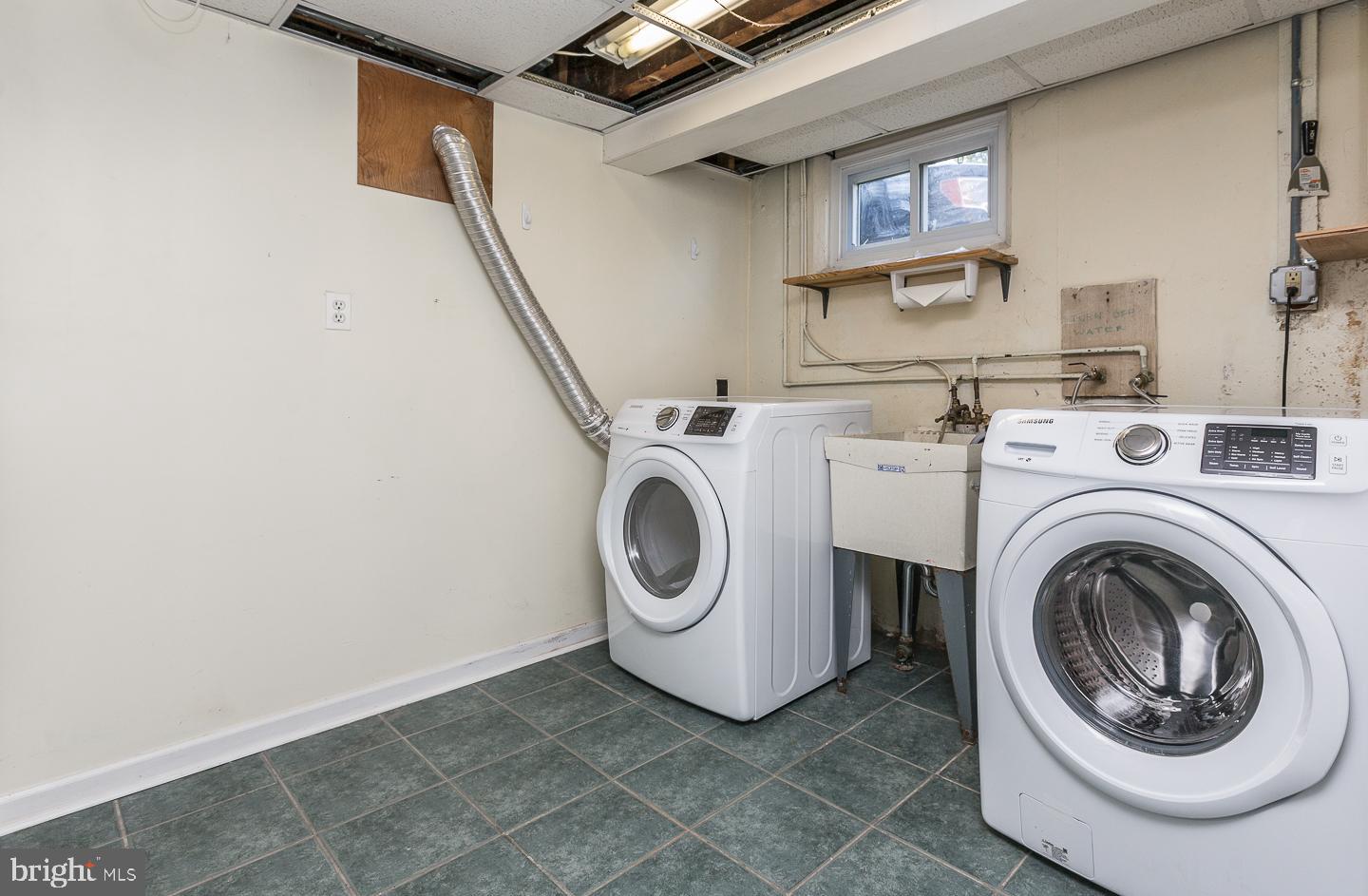 806 Earlington Road Havertown, PA 19083 - Photo 26 of 33