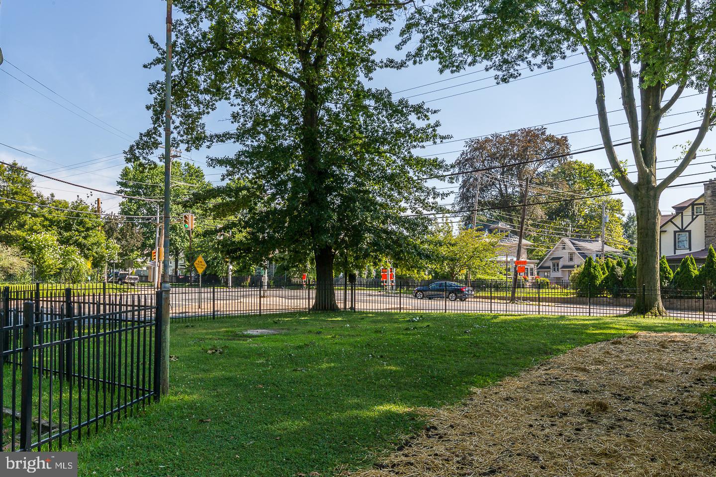 806 Earlington Road Havertown, PA 19083 - Photo 32 of 33