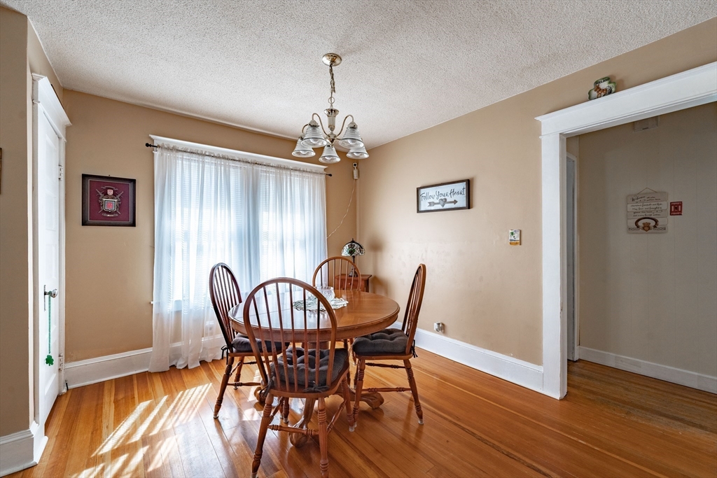 66 Alvin Street Springfield, MA 01104 - Photo 8 of 29 Gallery Image 8
