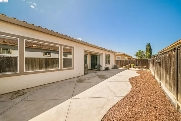 $849,950 | 7313 Bay Harbor Way, Discovery Bay, CA 94505