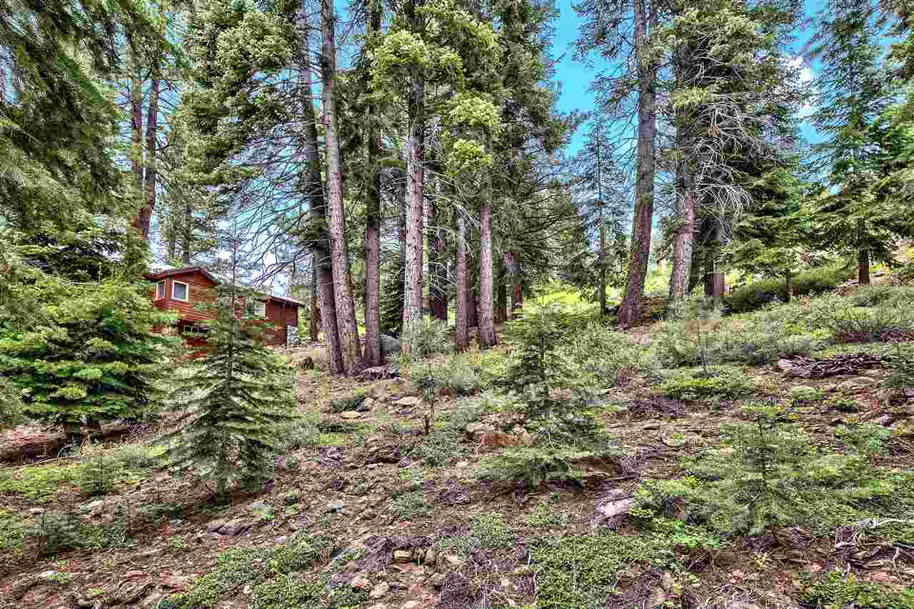 11813 Kitzbuhel Road Truckee, CA 96161 - Photo 2 of 15 Gallery Image 2