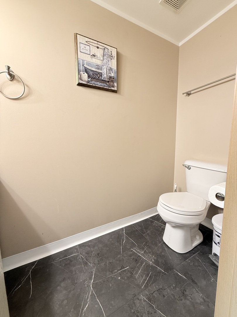 1695 Evan Court Romeoville, IL 60446 - Photo 9 of 23 Gallery Image 9