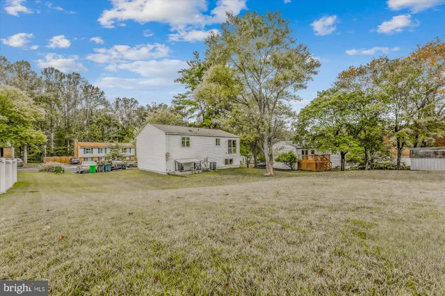 a view of a small yard