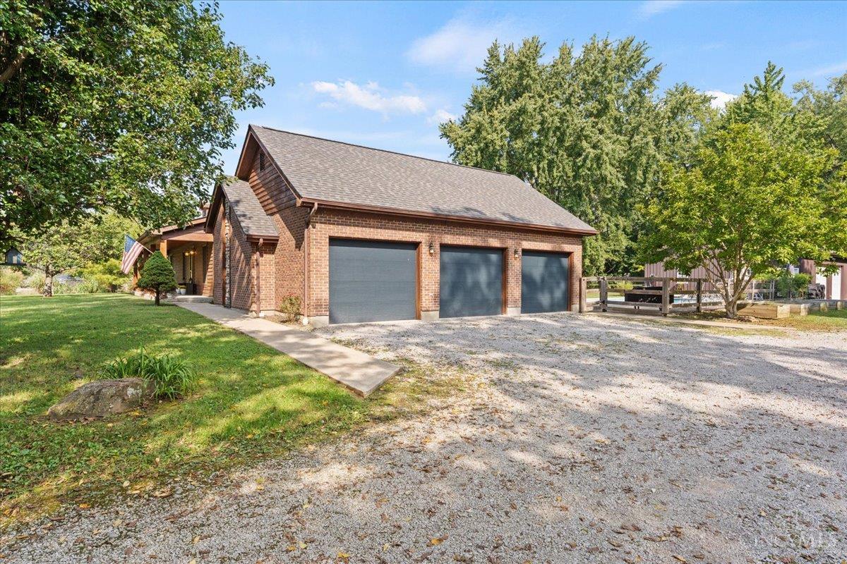 3074 Quitter Road Williamsburg, OH 45176 - Photo 5 of 45 Gallery Image 5