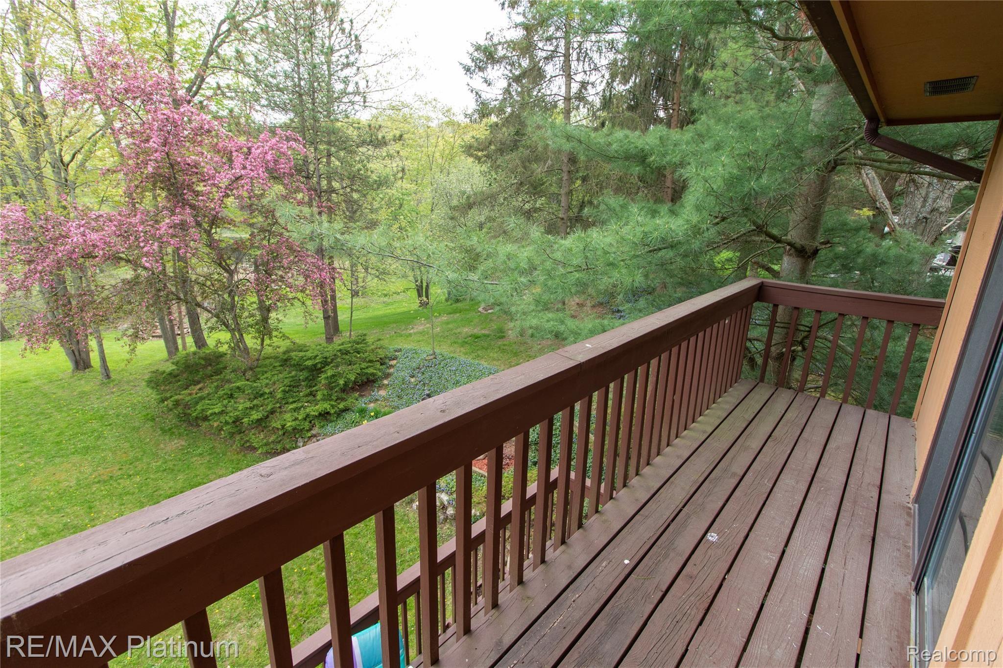 5165 King Road Howell, MI 48843 - Photo 22 of 53 IMG_5006.jpg