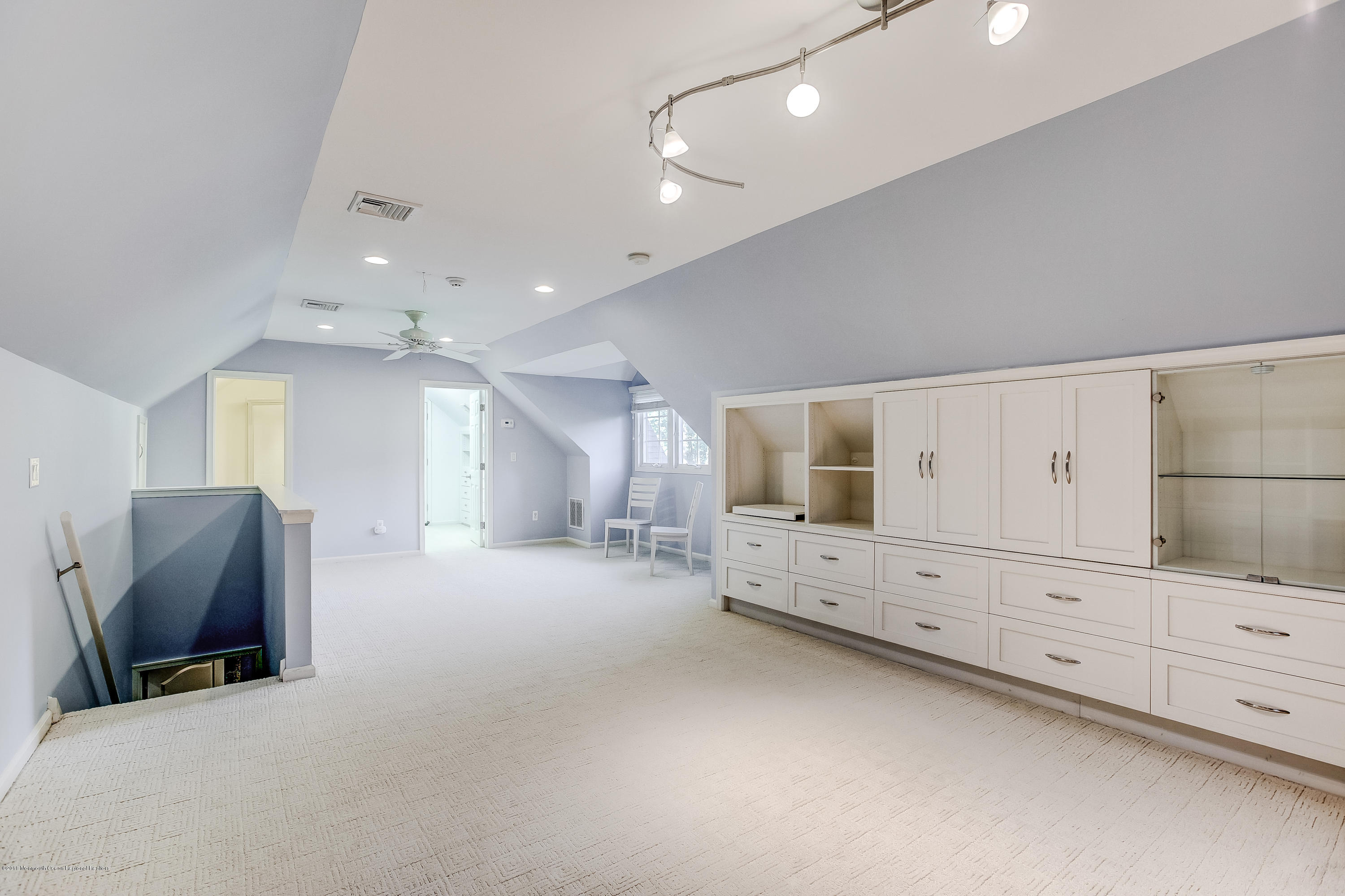 218 Red Hill Road Middletown, NJ 07748 - Photo 25 of 59 047_51704399