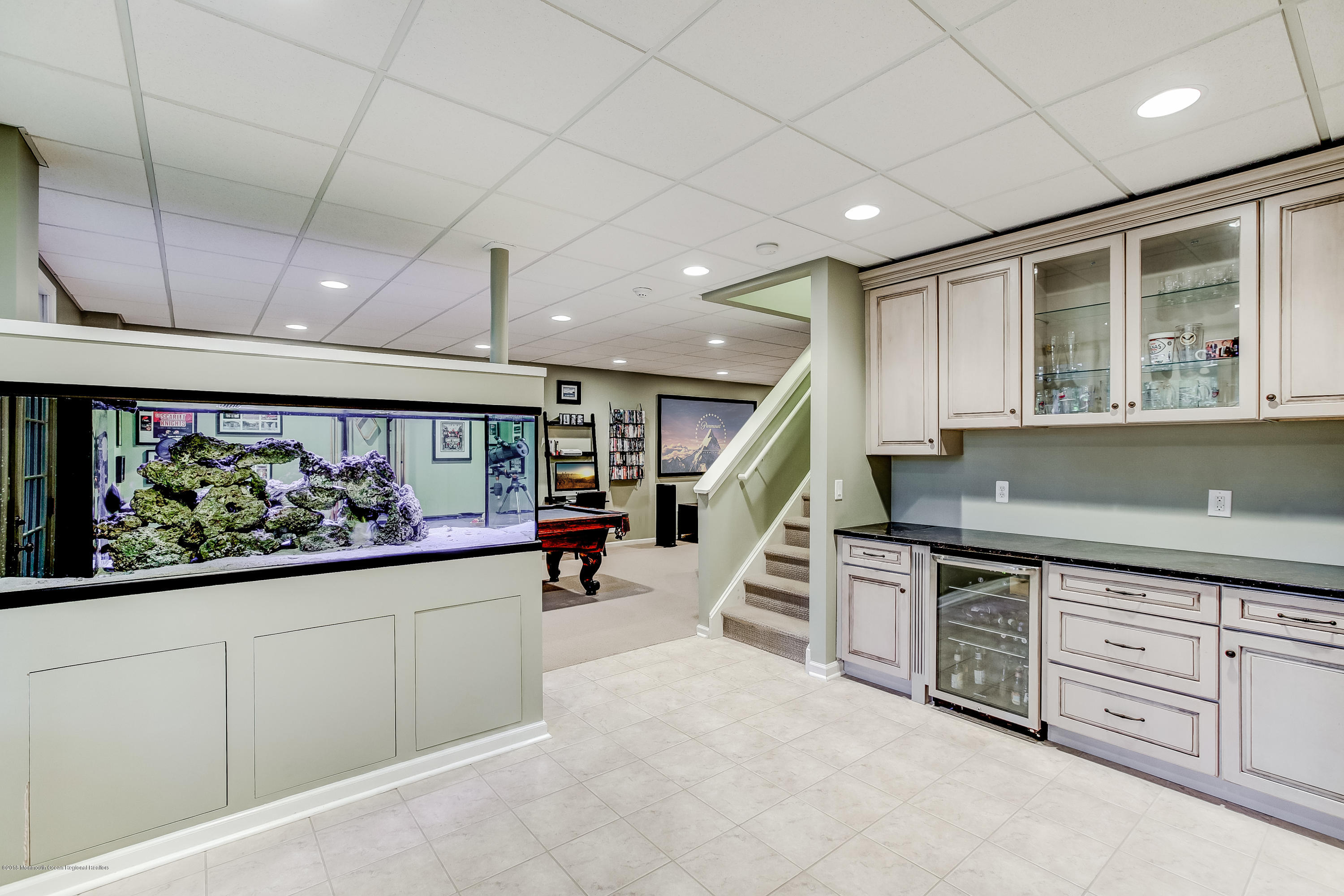 218 Red Hill Road Middletown, NJ 07748 - Photo 28 of 59 049_51704401