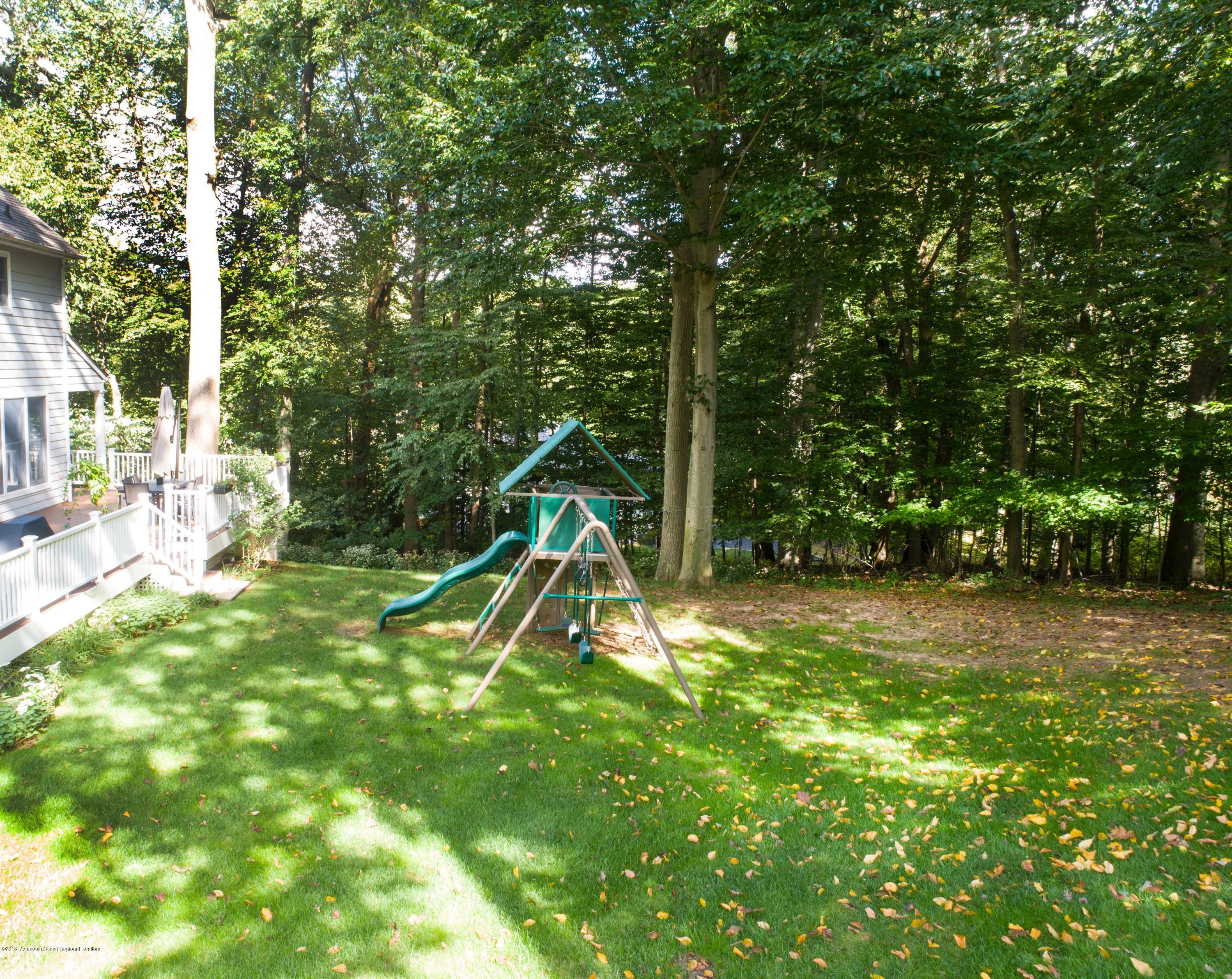 218 Red Hill Road Middletown, NJ 07748 - Photo 36 of 59 007_51696575
