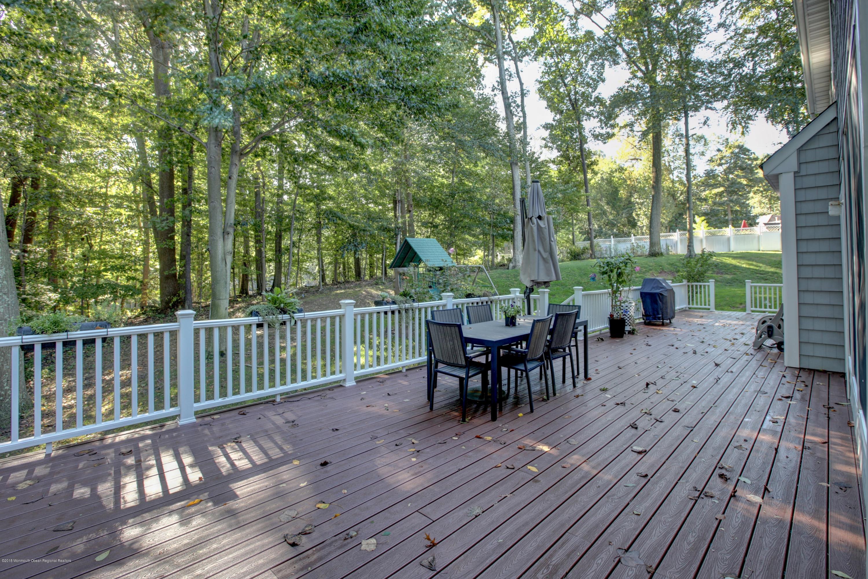 218 Red Hill Road Middletown, NJ 07748 - Photo 53 of 59 056_51704407