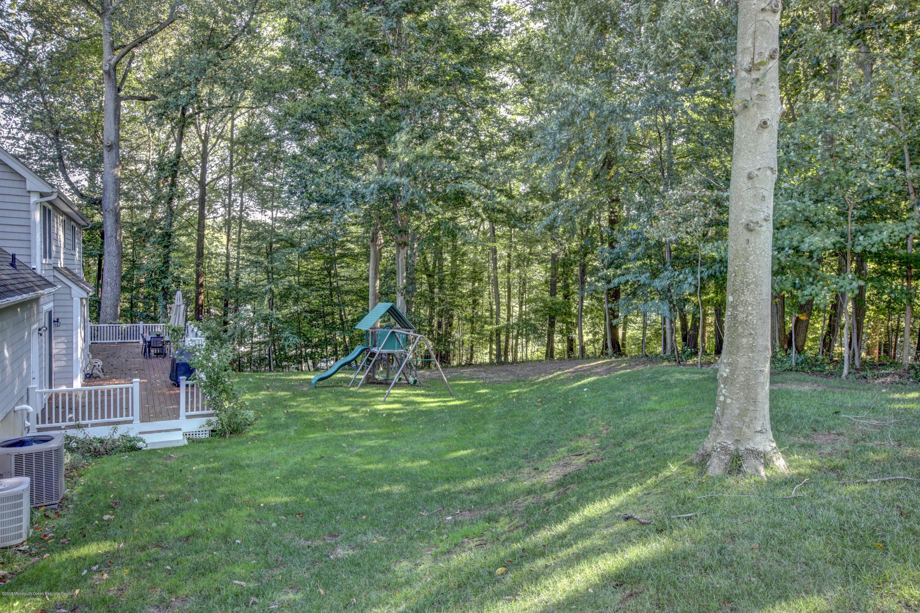 218 Red Hill Road Middletown, NJ 07748 - Photo 56 of 59 059_51704412