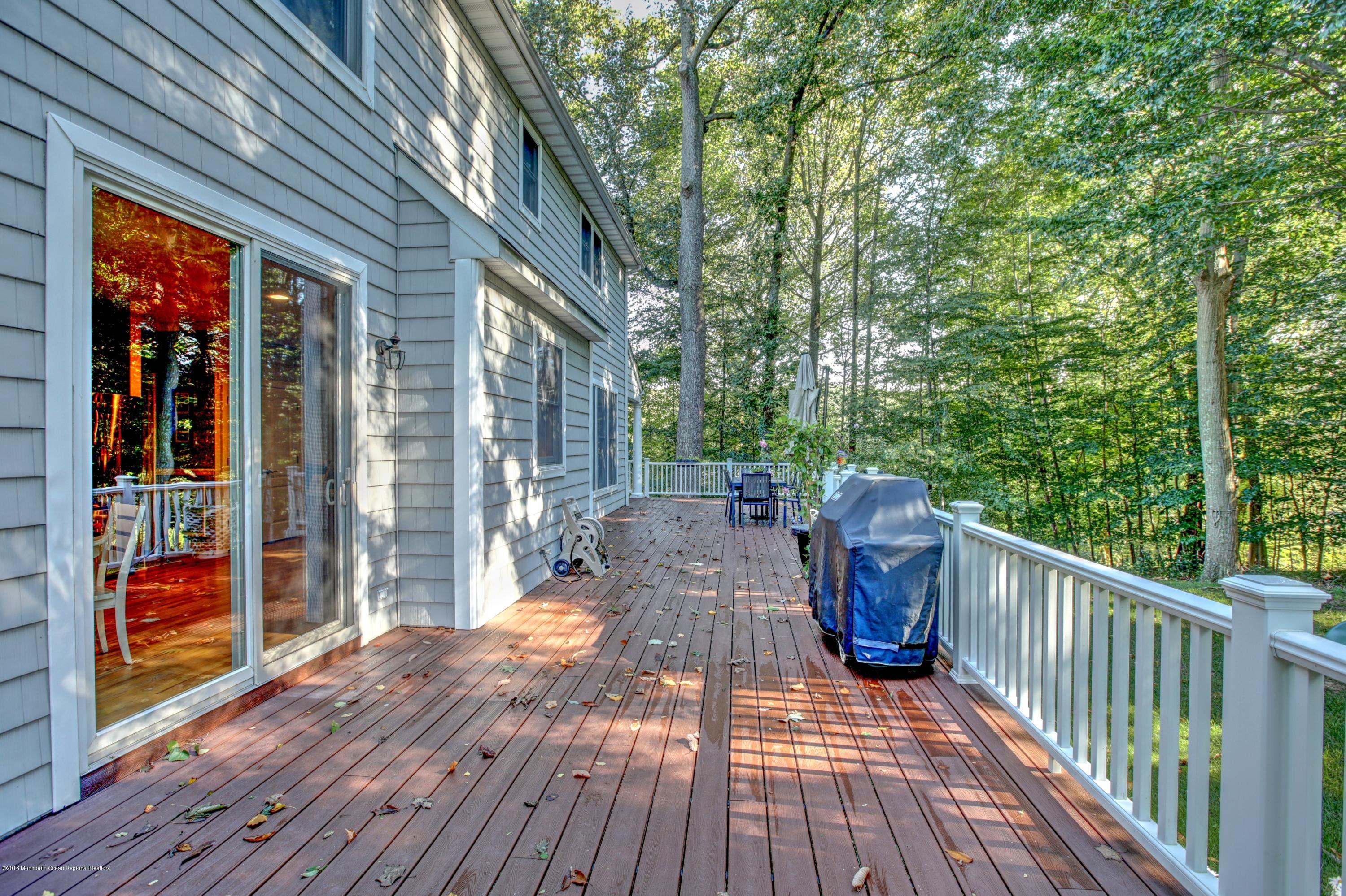 218 Red Hill Road Middletown, NJ 07748 - Photo 57 of 59 057_51704408