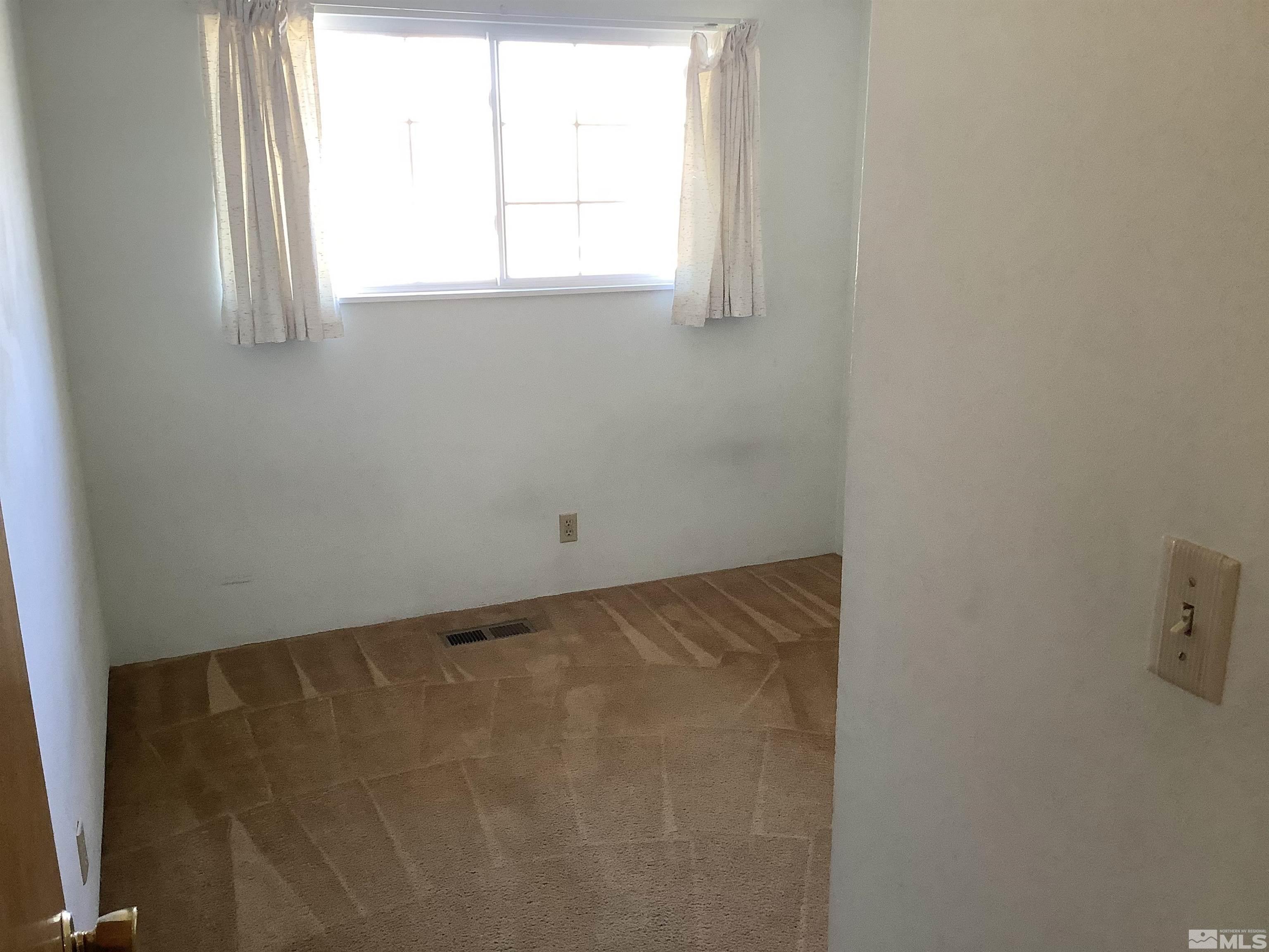 9155 Fremont Way Reno, NV 89506 - Photo 13 of 23 Photo 13