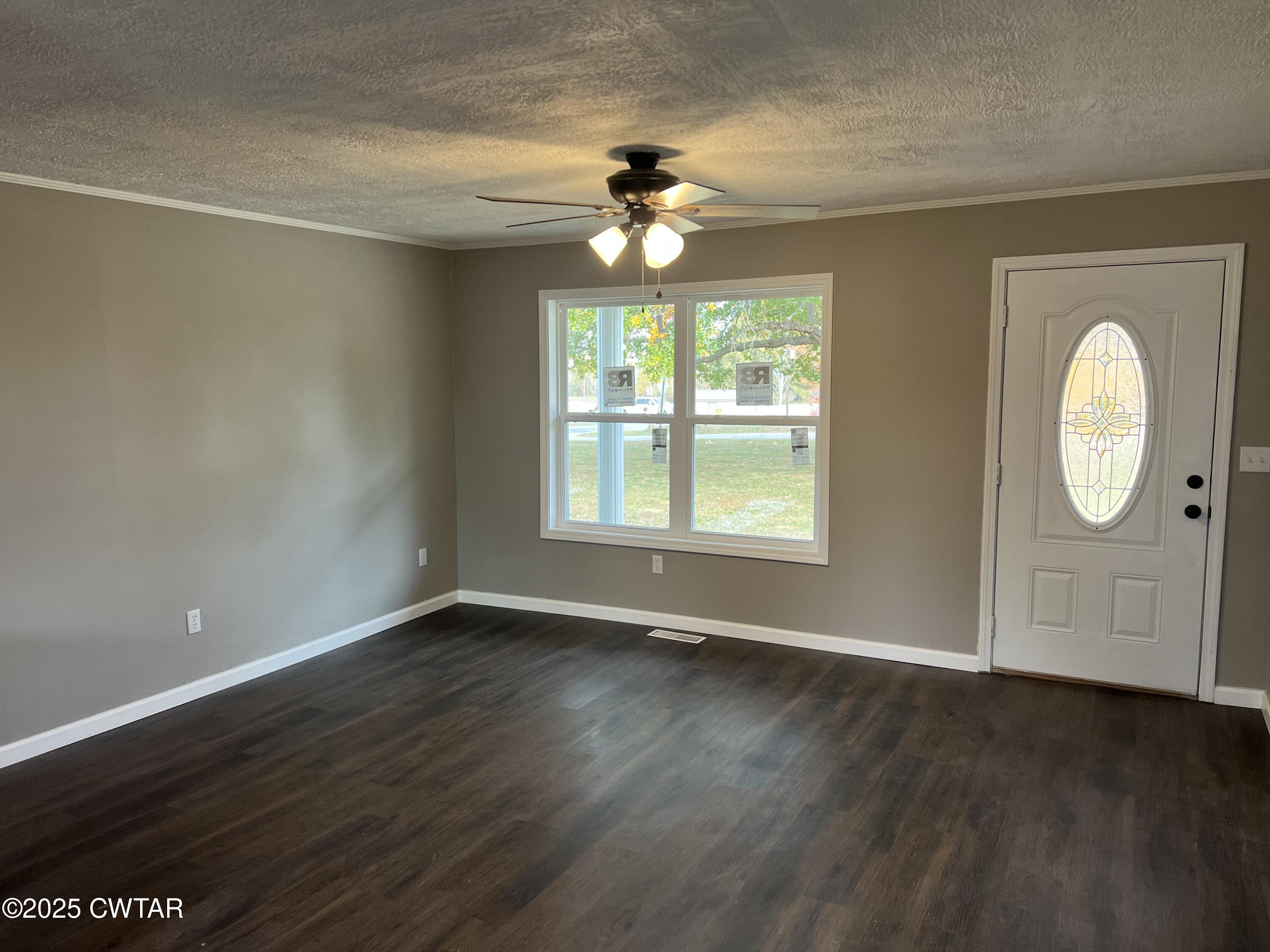 20 Jamar Lane Henderson, TN 38340 - Photo 4 of 12 IMG_1232