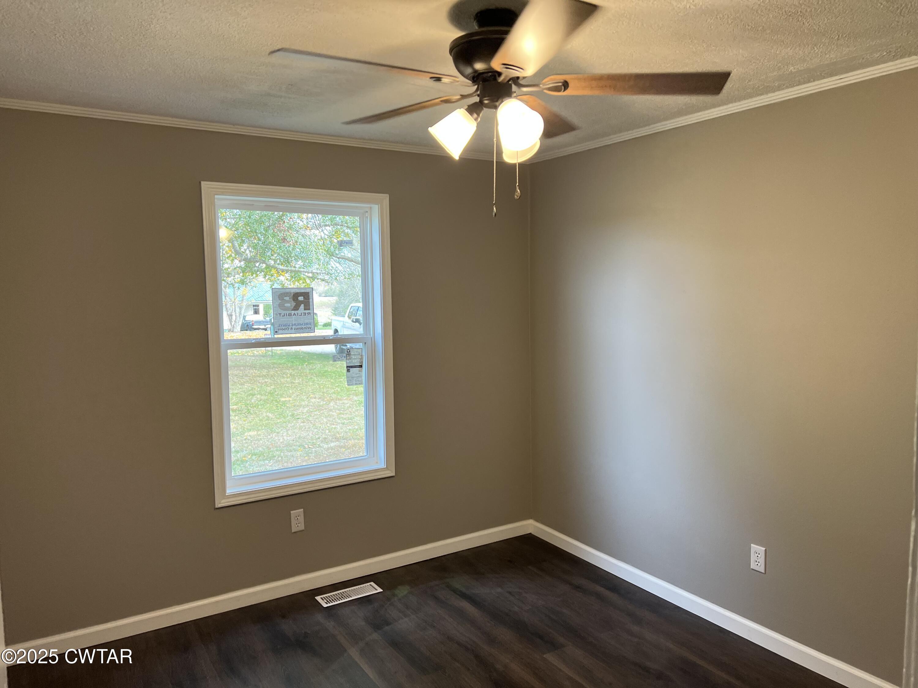 20 Jamar Lane Henderson, TN 38340 - Photo 8 of 12 IMG_1238