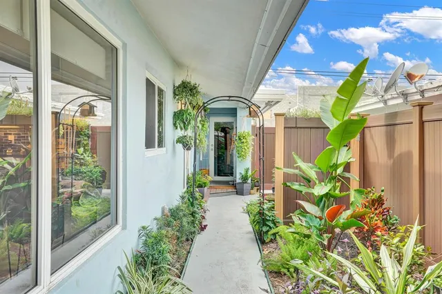 $5,900 | 1236 Northeast 18th Avenue, Fort Lauderdale, FL 33304