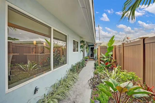 $5,900 | 1236 Northeast 18th Avenue, Fort Lauderdale, FL 33304