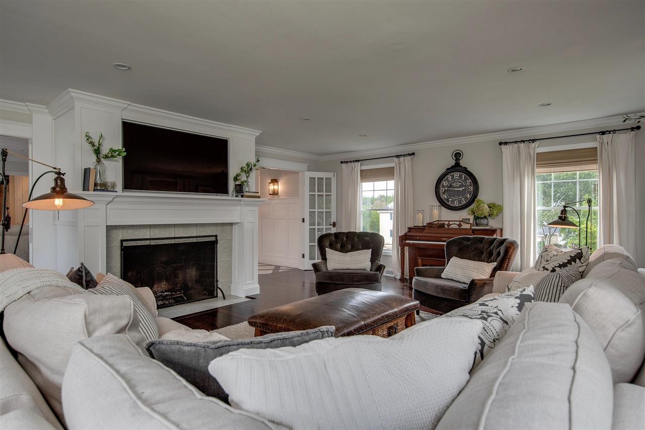 27 Woodvue Road Windham, NH 03087 - Photo 14 of 38