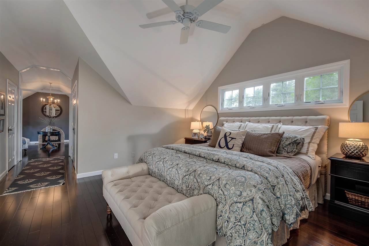 27 Woodvue Road Windham, NH 03087 - Photo 33 of 38