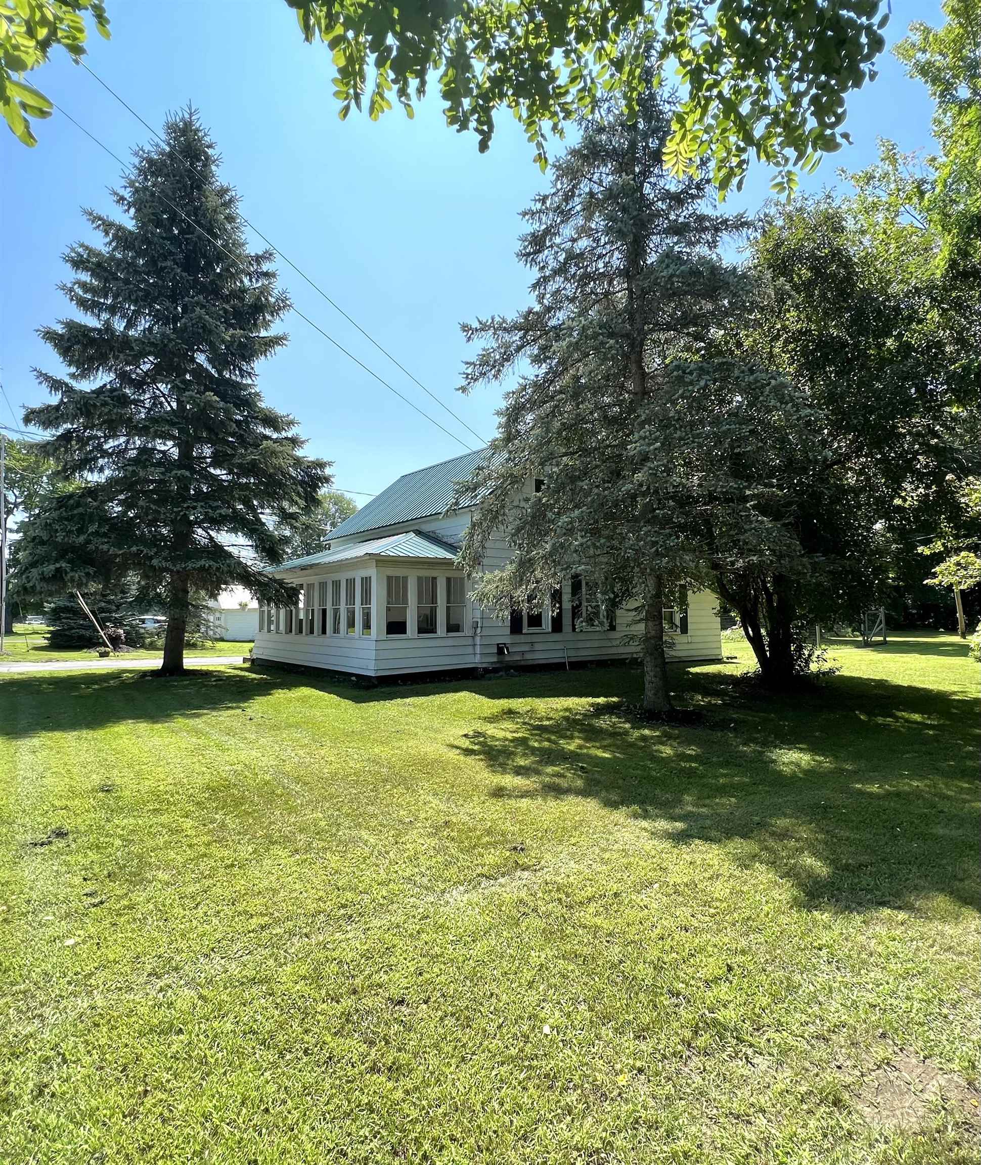 1182 Lamkin Street Highgate, VT 05459 - Photo 13 of 21 Gallery Image 13