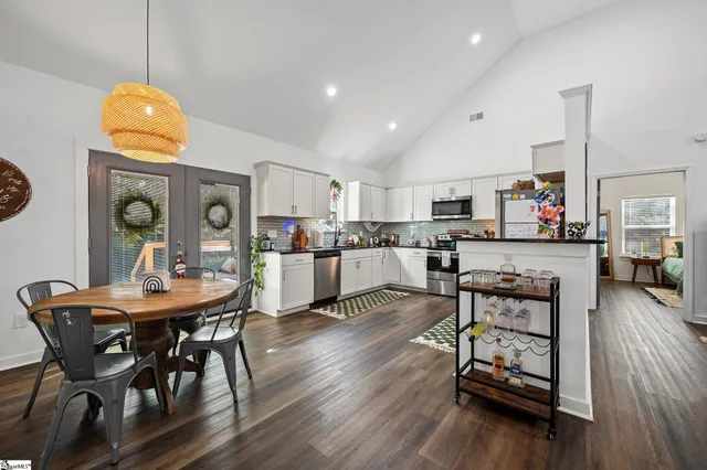 $295,000 | 209 Missallie Drive, Clinton, SC 29325