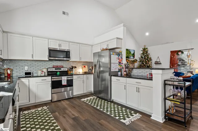 $295,000 | 209 Missallie Drive, Clinton, SC 29325