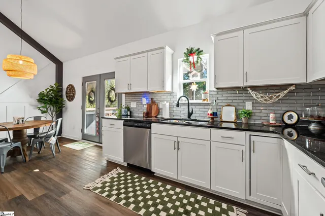 $295,000 | 209 Missallie Drive, Clinton, SC 29325