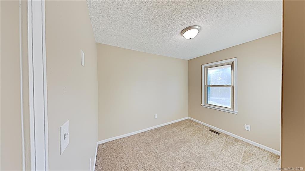 1910 Bringle Ferry Road Salisbury, NC 28146 - Photo 8 of 15 Gallery Image 8