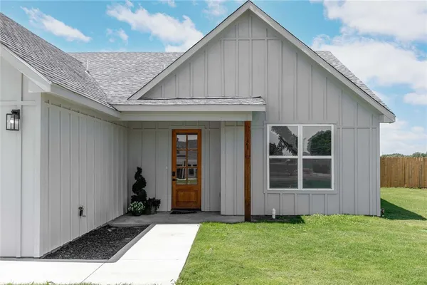 $352,000 | 121 Gunner Trail, Early, TX 76802