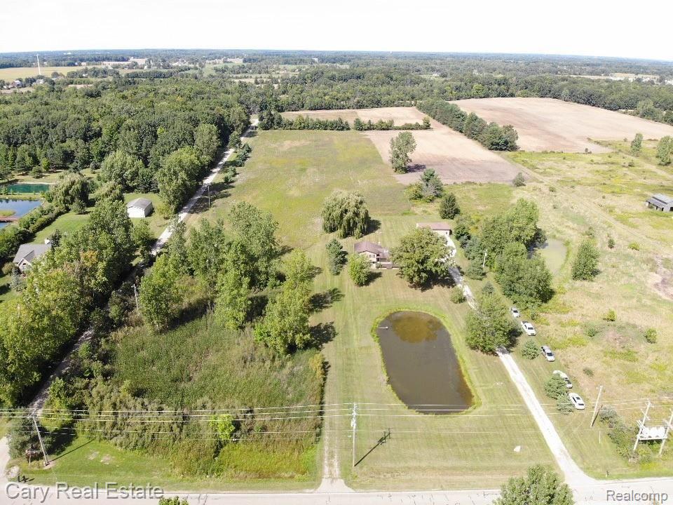 9340 Baldwin Road Gaines, MI 48436 - Photo 2 of 40 Touch of Country