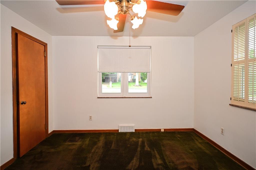 2105 Ridge Road McKeesport, PA 15135 - Photo 15 of 44