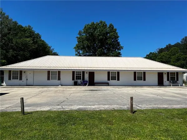 $500,000 | 48087-48091 Galafaro Road, Tickfaw, LA 70466