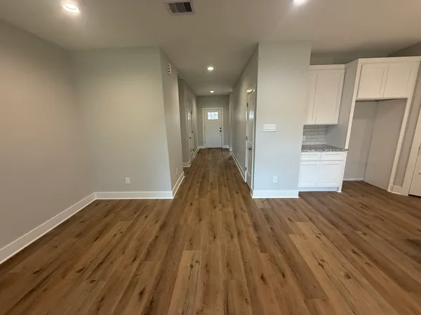 $324,000 | 3315 Colorado Avenue, Dickinson, TX 77539
