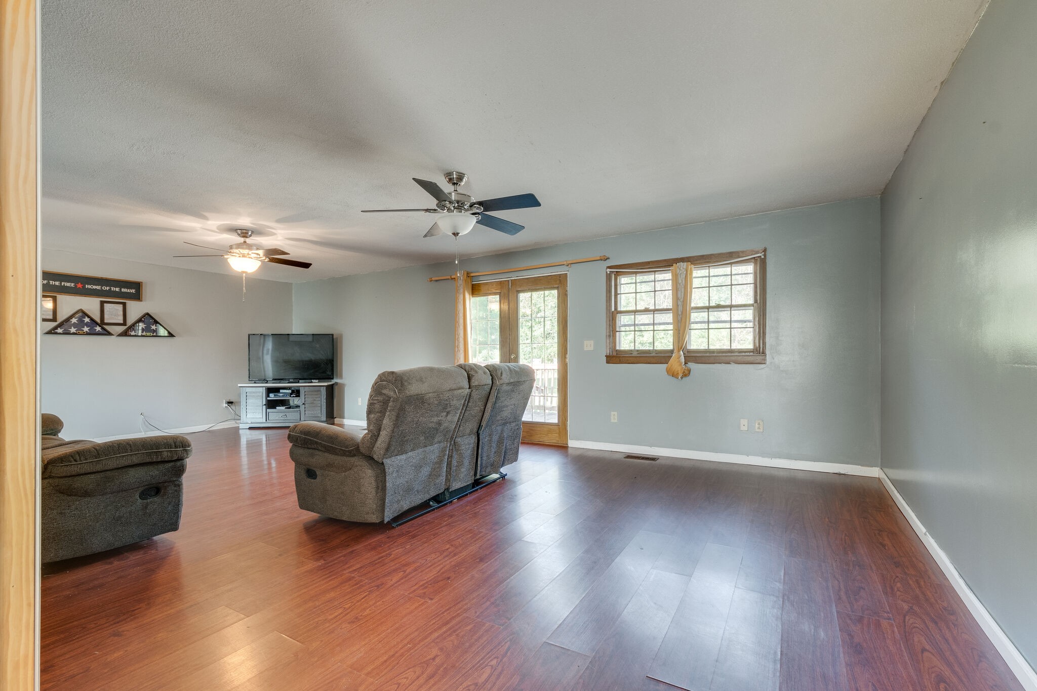 1350 Gourdneck Road Northwest Tullahoma, TN 37388 - Photo 13 of 35 Gallery Image 13
