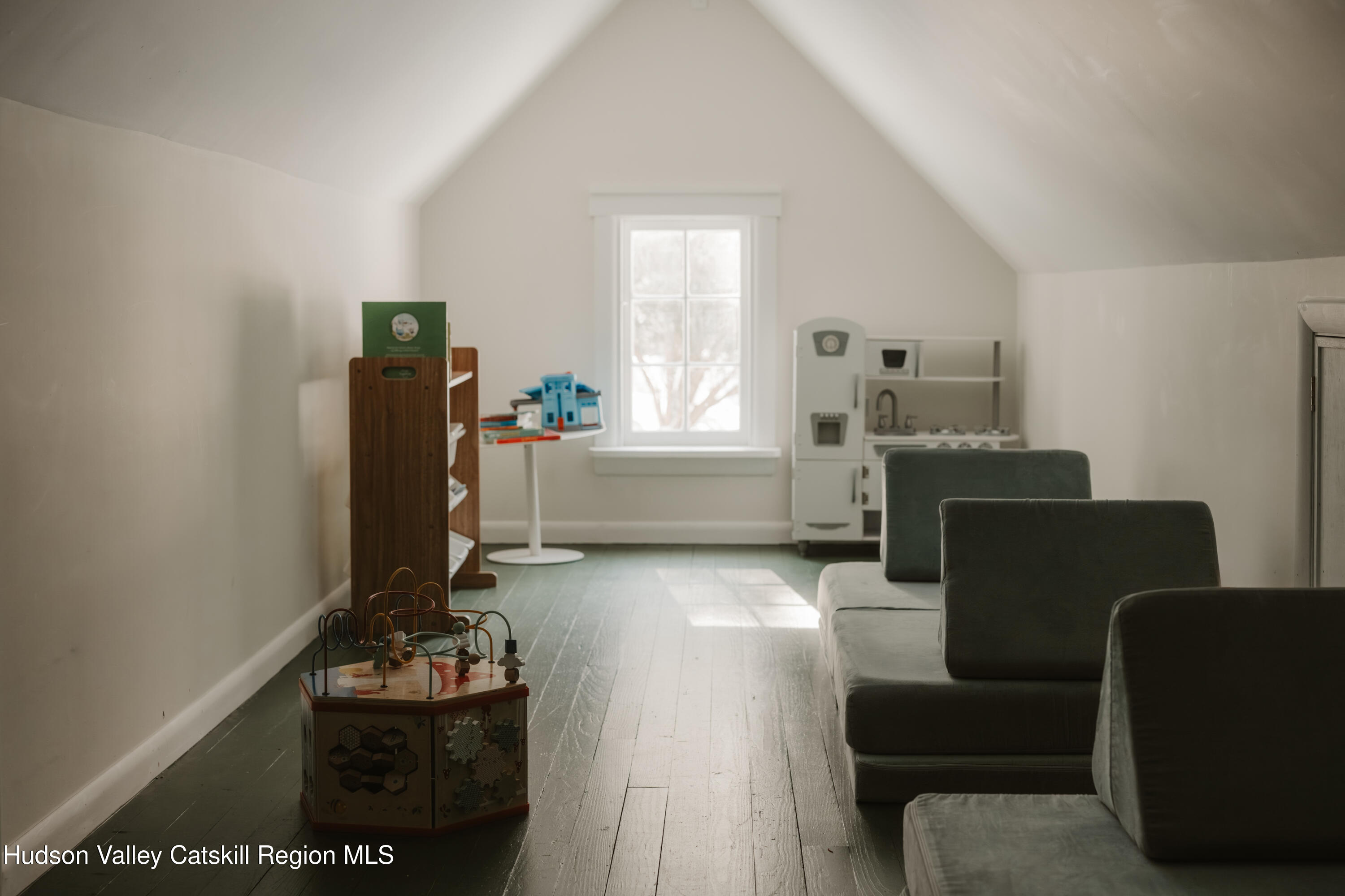 114 Dutchtown Road Saugerties, NY 12477 - Photo 32 of 44 a living room with furniture and a window
