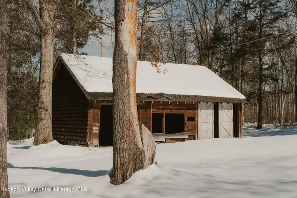 $1,395,000 | 114 Dutchtown Road, Saugerties, NY 12477