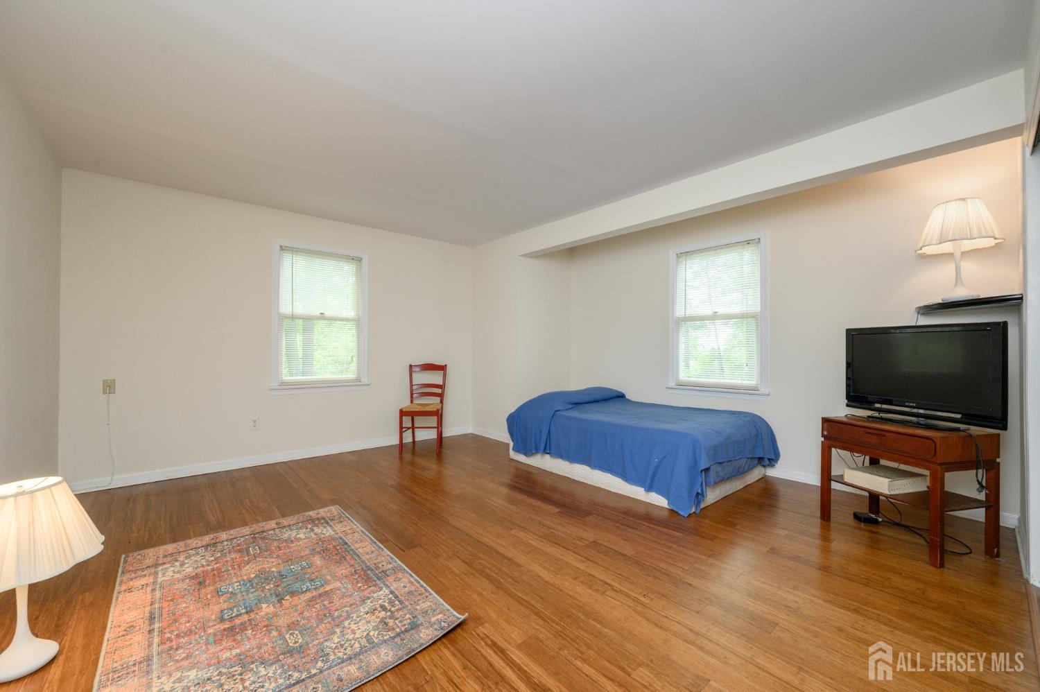28 Countryside Drive Basking Ridge, NJ 07920 - Photo 16 of 19